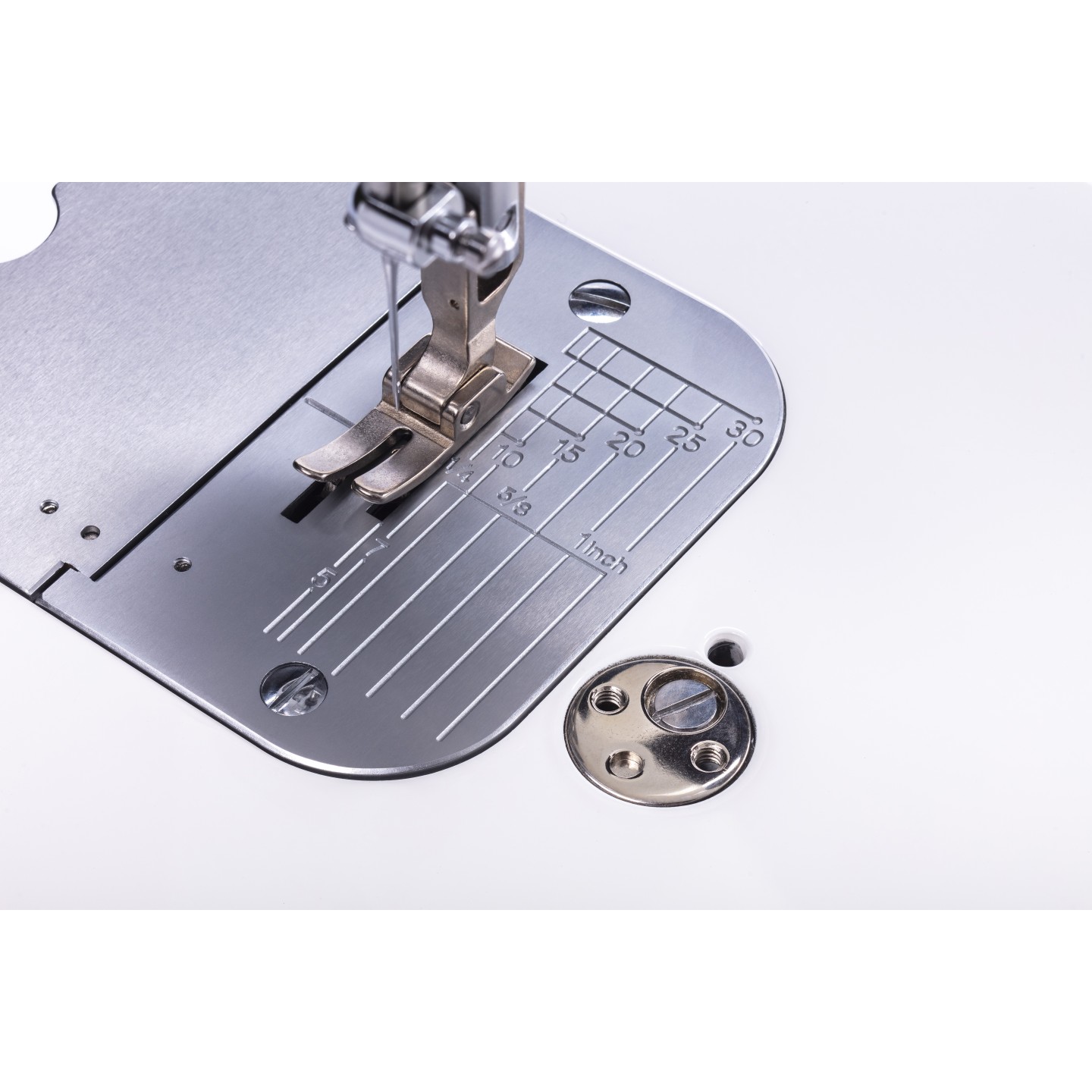 Machine à coudre TL 2300 SUMATO