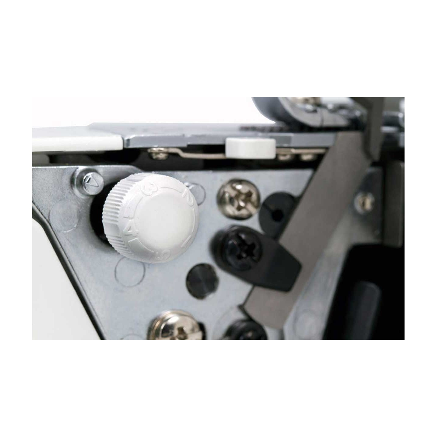 Surjeteuse Juki MO 734 DE