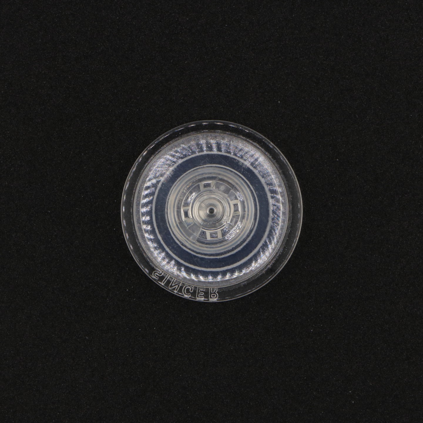 Canettes Singer série 600, et série 700