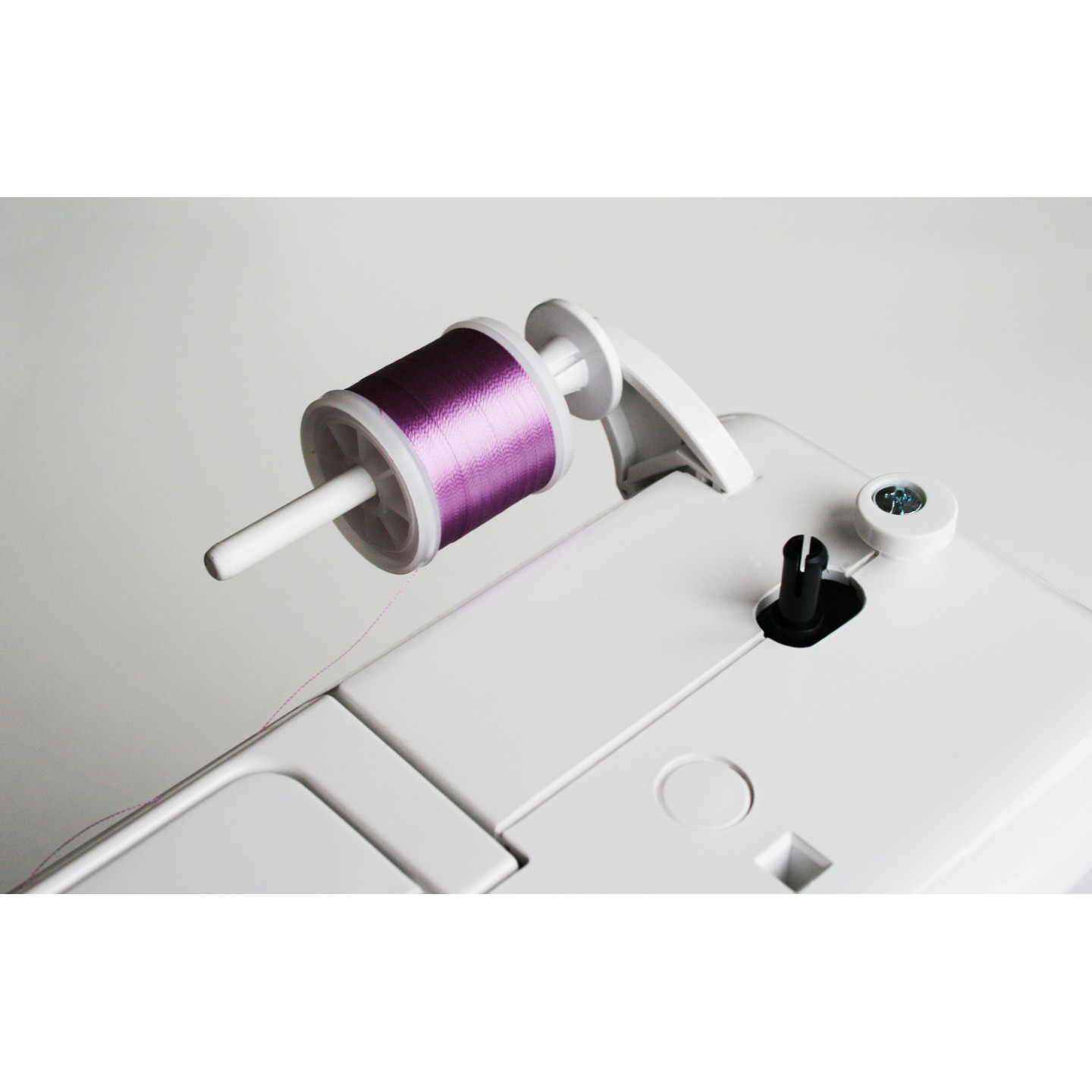 Machine à coudre Elna eXplore 150