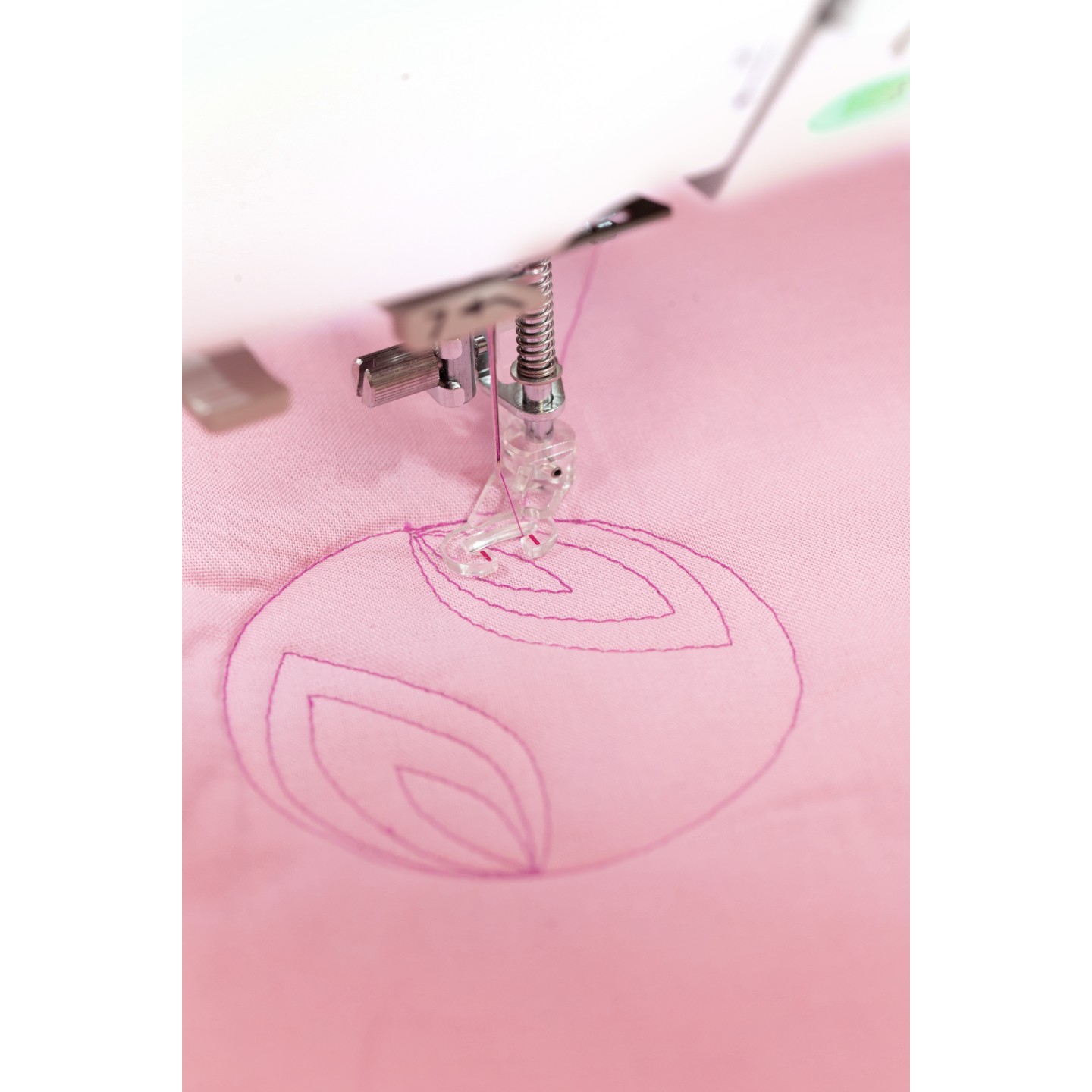 Machine à coudre Elna eXcellence 580+ Fashion & Decor édition