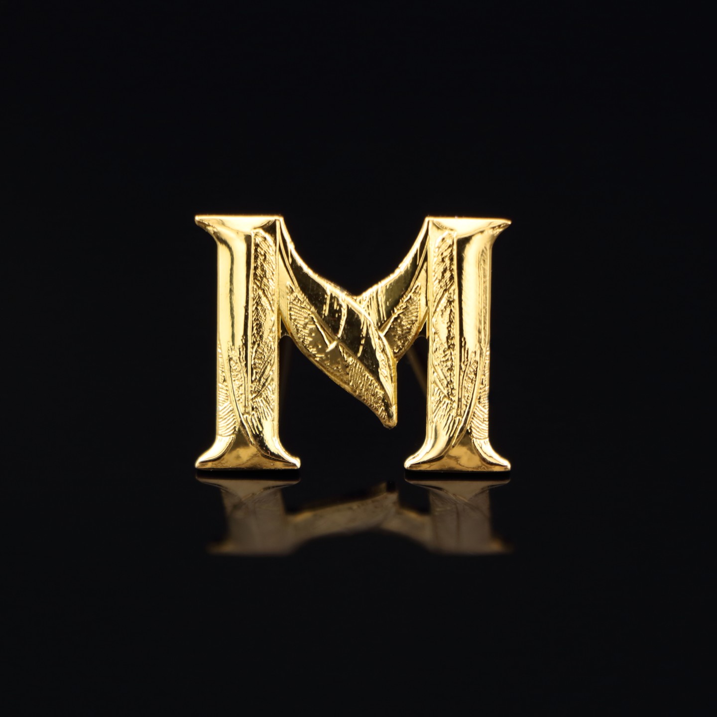 Grande lettre M (18mm)