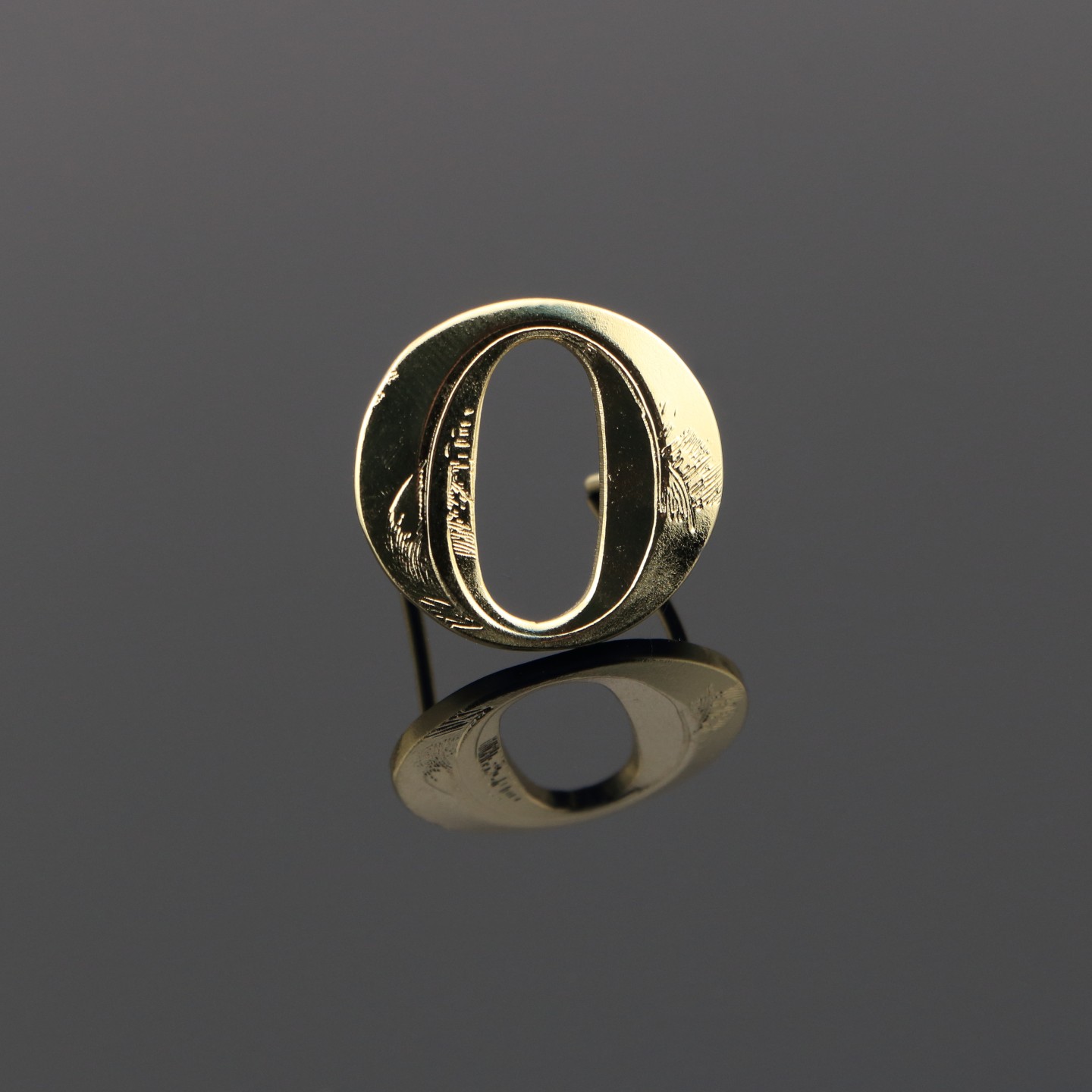 Grande lettre O (18mm)