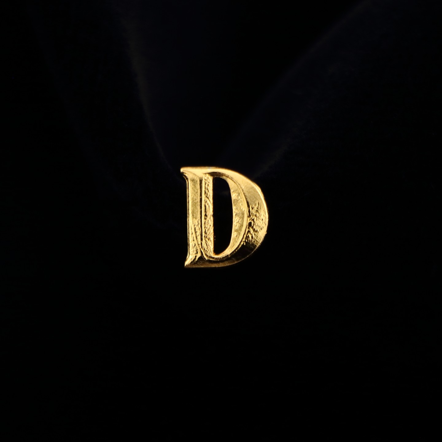 Petite lettre d (10mm)