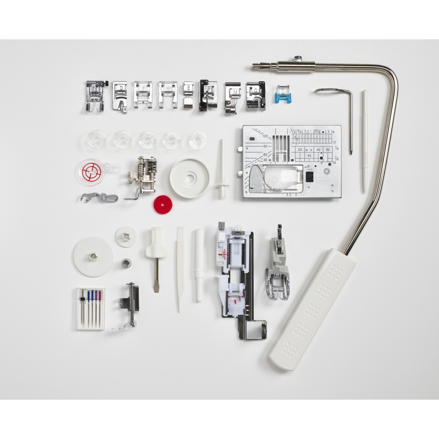 Machine à coudre Elna eXcellence 710