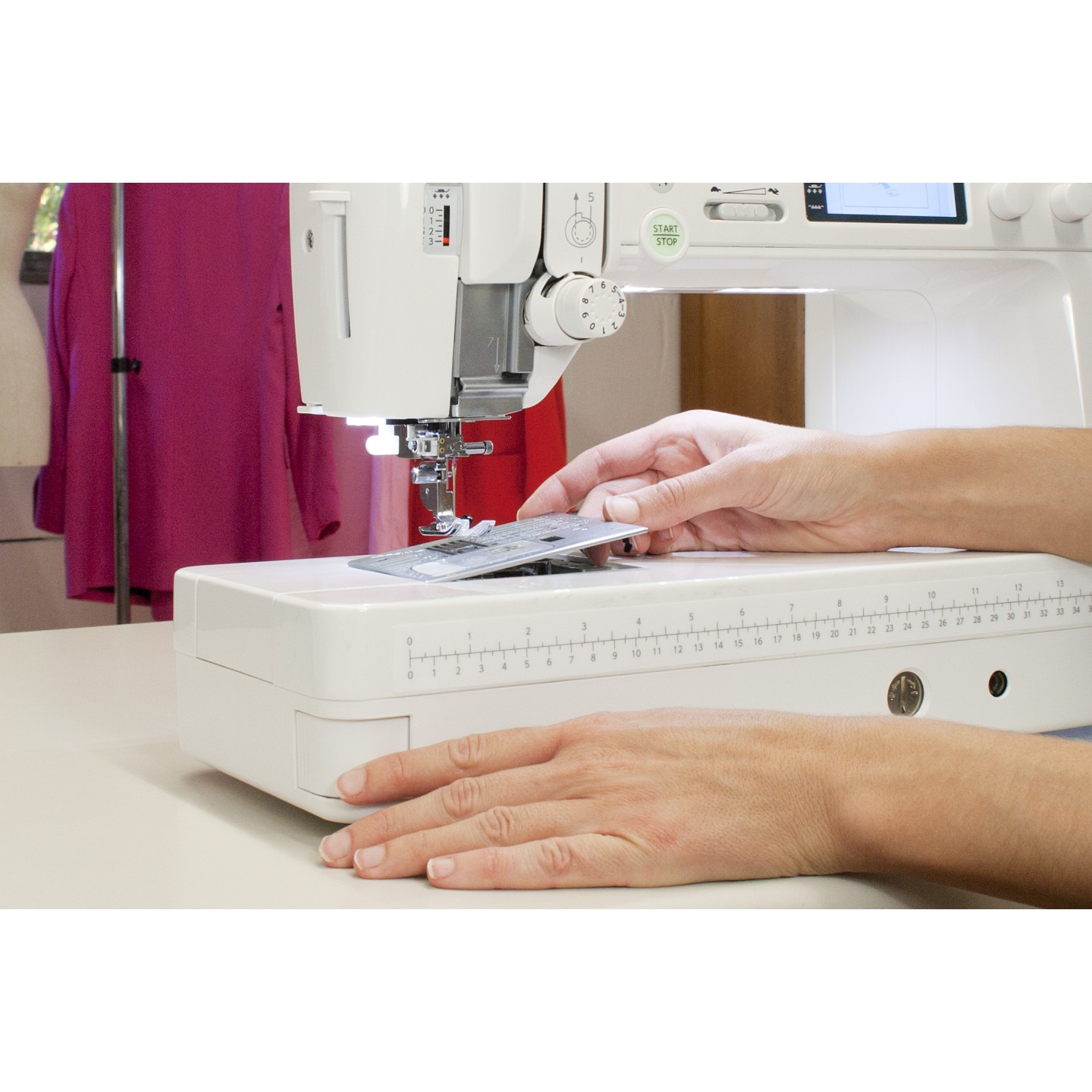 Machine à coudre Elna eXcellence 720 PRO